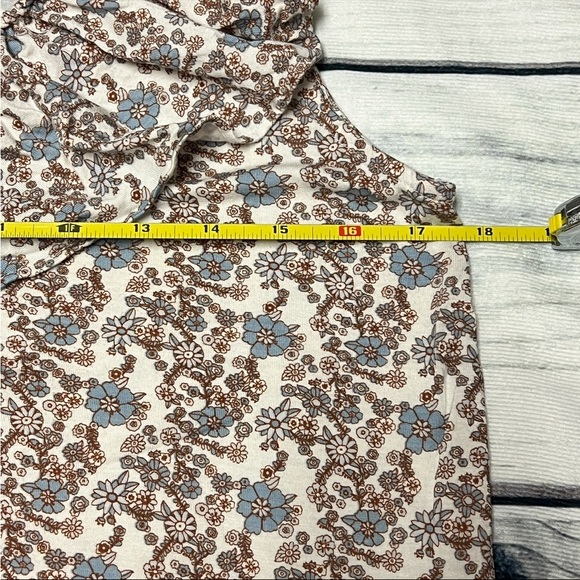 Kate Quinn Ditsy Floral Ruffled V Neck Ruched Sleeveless Top M - Picture 9 of 10